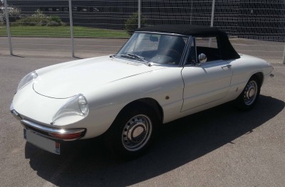 Alfa Romeo Spider Os de Seiche (1968) – Blanche