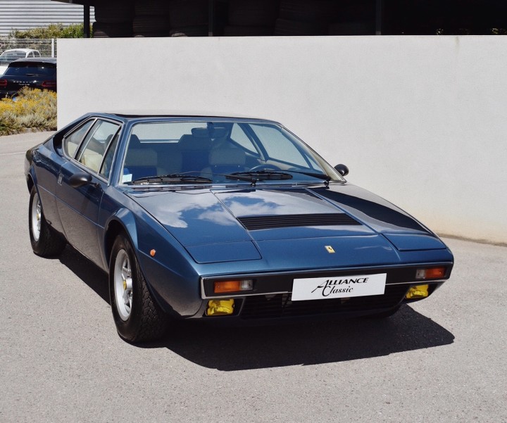 Ferrari 308 GT4 (1976)